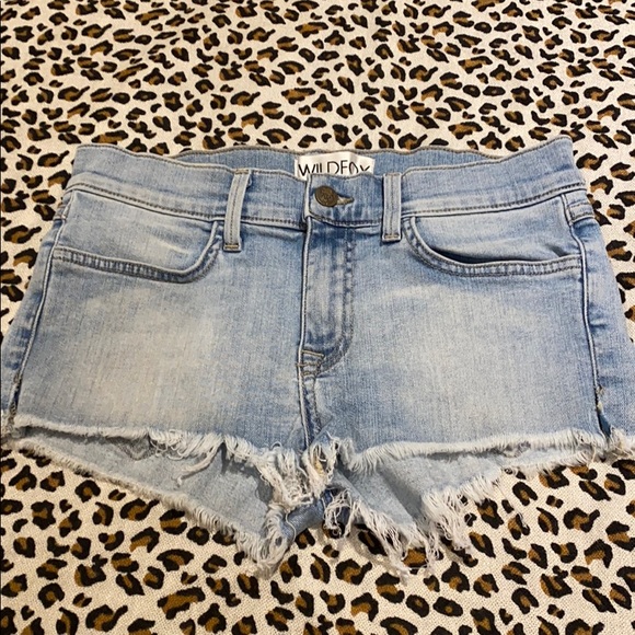 🎃 FINAL PRICE!! Wild fox Jean Shorts distressed - Picture 2 of 8